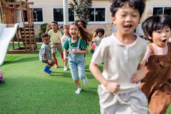 Stocksy-Hero_Sample-4318875 (1)